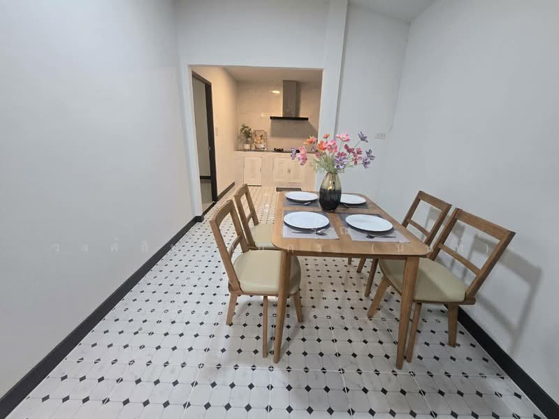 Minburi Garden Home : มีนบุรี การ์เด้น โฮม, กรุงเทพ, ถนนราษฎร์อุทิศ แสนแสบ มีนบุรี กรุงเทพมหานคร, แสนแสบ, มีนบุรี, กรุงเทพ, 200 ตร.ม., บ้านเดี่ยว ขาย, โดย นภัสศรณ์ วงศ์สินไทยกร (นันท์), 500356708 - DDproperty.com