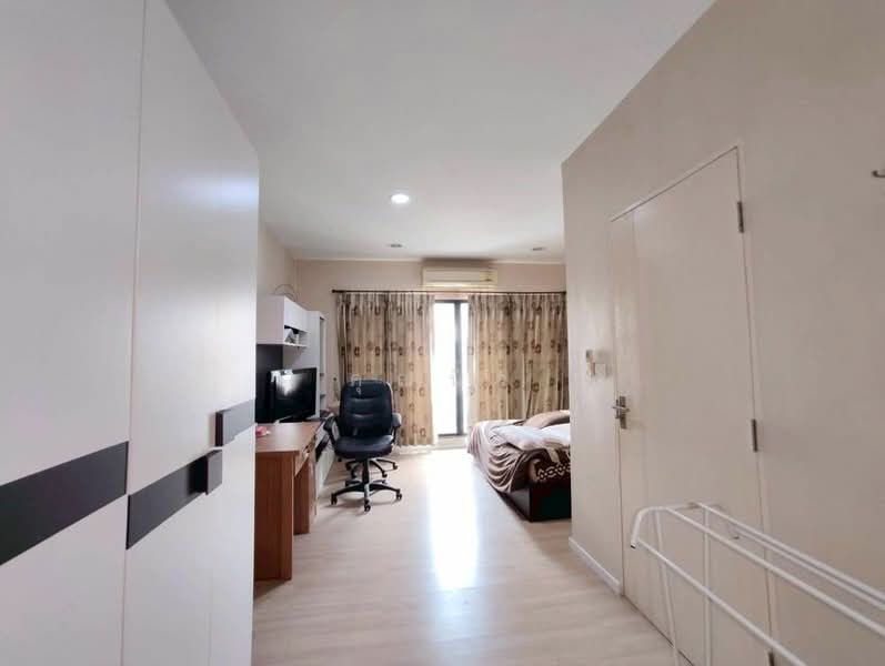 Baan Klang Muang Kalpapruek, Bangkok, Thonburi Court Road, Bang Wa, Phasi Charoen, Bangkok, 3 Bedrooms, 198 sqm, Townhouse For Sale, by คุณนิว, 500356714 - DDproperty.com