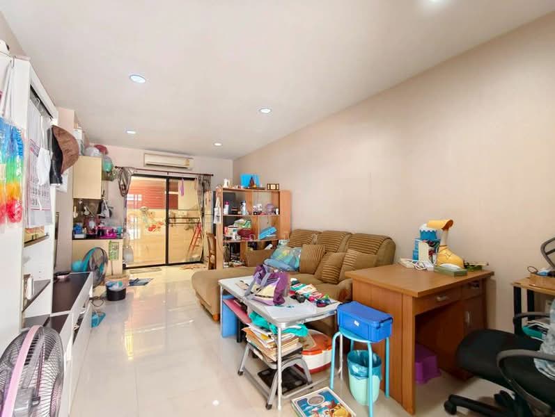 Baan Klang Muang Kalpapruek : บ้านกลางเมือง กัลปพฤกษ์, กรุงเทพ, ถนนศาลธนบุรี, บางหว้า, ภาษีเจริญ, กรุงเทพ, 198 ตร.ม., ทาวน์เฮ้าส์ ขาย, โดย คุณนิว, 500356714 - DDproperty.com