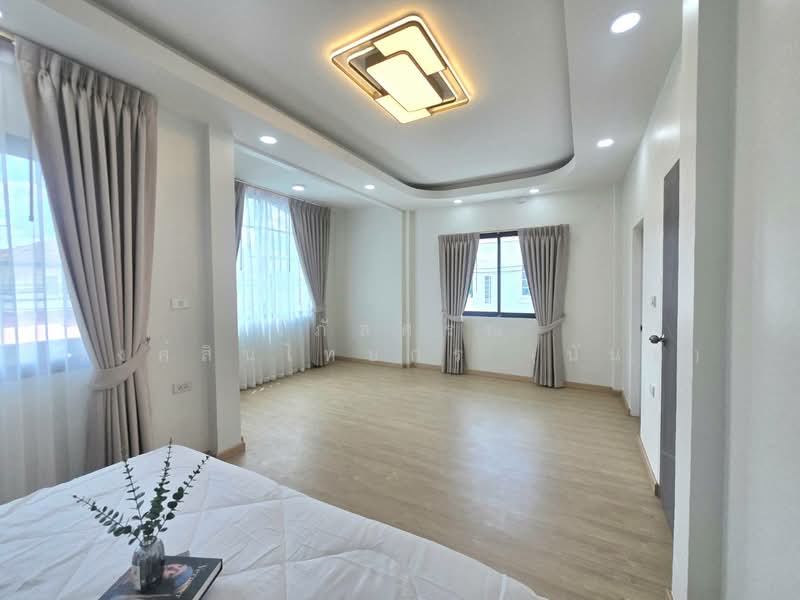 Chonlada Saimai, Bangkok, Sai Mai, Bangkok, 4 Bedrooms, 200 sqm, Single Detached House For Sale, by นภัสศรณ์ วงศ์สินไทยกร (นันท์), 500356720 - DDproperty.com