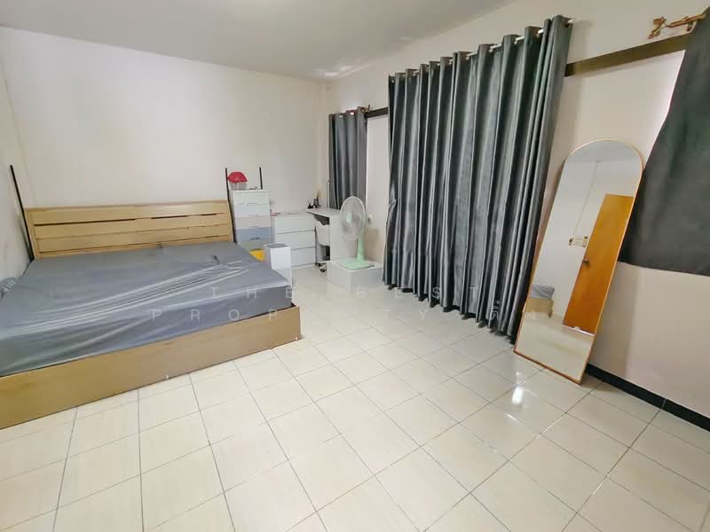 หมู่บ้านสิริภัสสรวิลเลจ2 ชลบุรี (Siriphassorn Village2), Chon Buri (Pattaya), Samed, Muang Chon Buri, Chon Buri (Pattaya), 3 Bedrooms, 100 sqm, Townhouse For Sale, by The Best Property ติ๋ง, 500356728 - DDproperty.com
