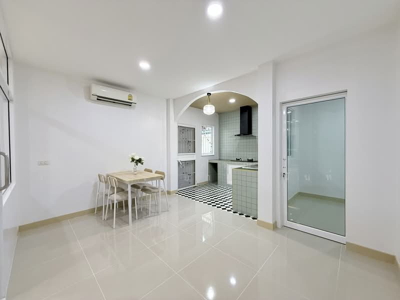 Pensiri 4, Bangkok, Soi Muban Phen Siri 4 Liap Wari, Nong Chok, Bangkok, 4 Bedrooms, 80 sqm, Townhouse For Sale, by นภัสศรณ์ วงศ์สินไทยกร (นันท์), 500356734 - DDproperty.com