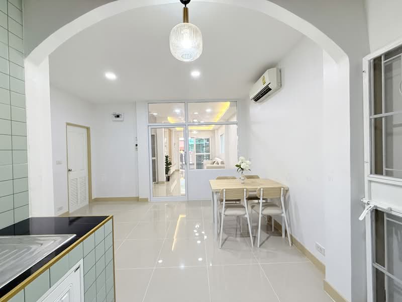 Pensiri 4, Bangkok, Soi Muban Phen Siri 4 Liap Wari, Nong Chok, Bangkok, 4 Bedrooms, 80 sqm, Townhouse For Sale, by นภัสศรณ์ วงศ์สินไทยกร (นันท์), 500356734 - DDproperty.com