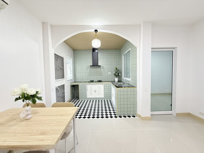 Pensiri 4, Bangkok, Soi Muban Phen Siri 4 Liap Wari, Nong Chok, Bangkok, 4 Bedrooms, 80 sqm, Townhouse For Sale, by นภัสศรณ์ วงศ์สินไทยกร (นันท์), 500356734 - DDproperty.com