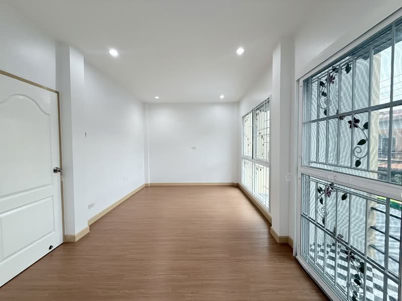 Pensiri 4, Bangkok, Soi Muban Phen Siri 4 Liap Wari, Nong Chok, Bangkok, 4 Bedrooms, 80 sqm, Townhouse For Sale, by นภัสศรณ์ วงศ์สินไทยกร (นันท์), 500356734 - DDproperty.com
