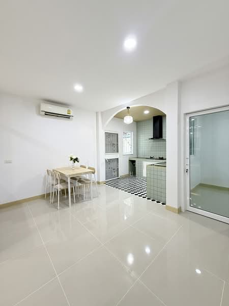 Pensiri 4, Bangkok, Soi Muban Phen Siri 4 Liap Wari, Nong Chok, Bangkok, 4 Bedrooms, 80 sqm, Townhouse For Sale, by นภัสศรณ์ วงศ์สินไทยกร (นันท์), 500356734 - DDproperty.com