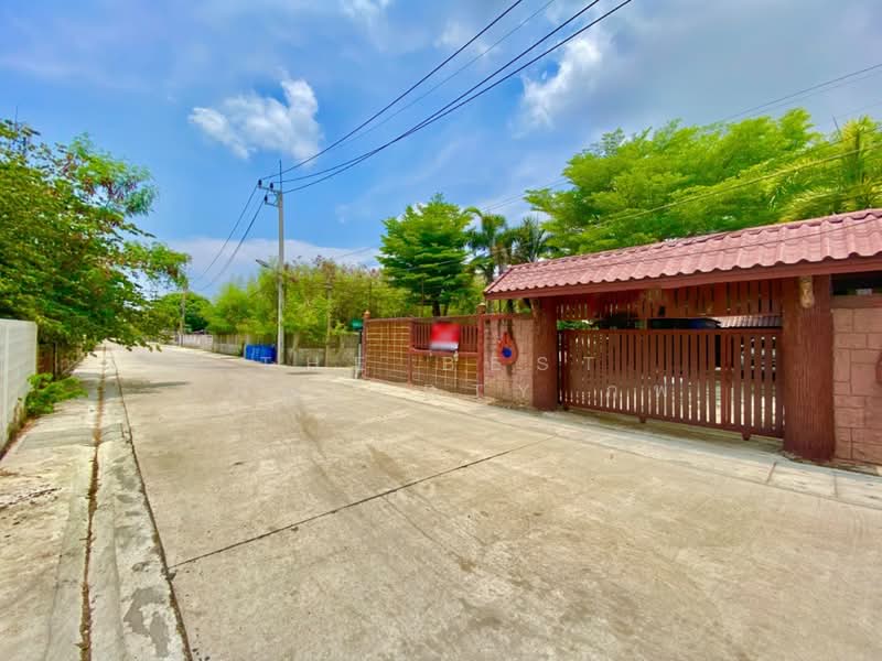 บ้านเดี่ยวพร้อมที่ดินบ้านโพธิ์ ฉะเชิงเทรา, Chachoengsao, Ban Pho, Chachoengsao, 6 Bedrooms, 1,040 sqm, Single Detached House For Sale, by The Best Property ภพ, 500356736 - DDproperty.com
