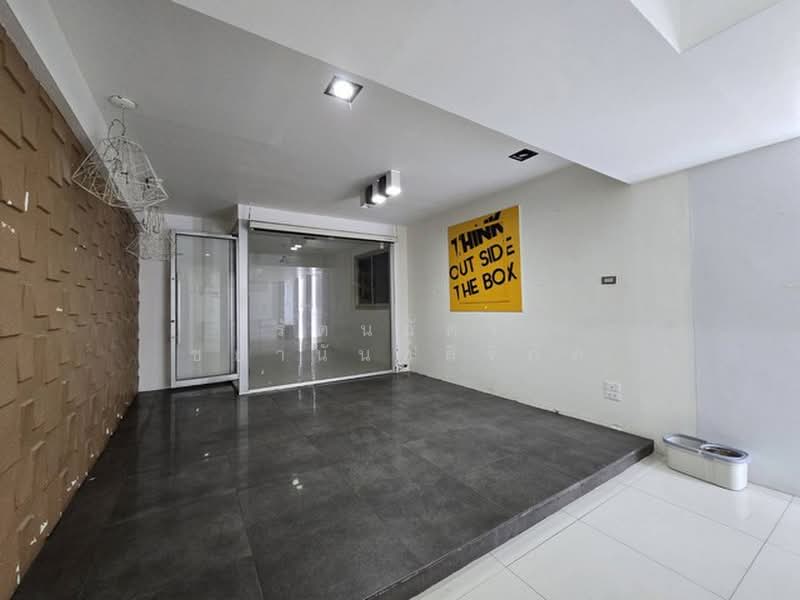 ไม่พบโครงการ, Bangkok, ลาดพร้าว, Khlong Chan, Bang Kapi, Bangkok, , 320 sqm, Shophouse For Rent, by รัตนฉัตร์ ชยานันท์สิริภัค, 500356748 - DDproperty.com