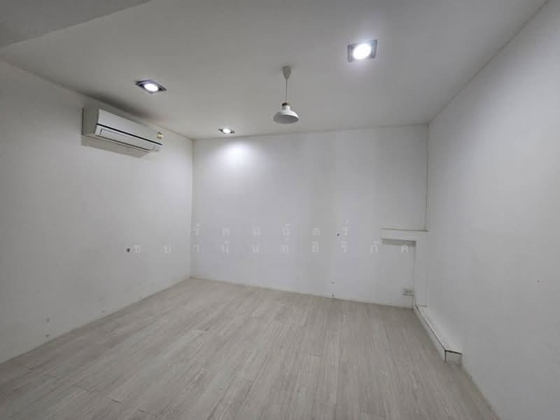 ไม่พบโครงการ, Bangkok, ลาดพร้าว, Khlong Chan, Bang Kapi, Bangkok, , 320 sqm, Shophouse For Rent, by รัตนฉัตร์ ชยานันท์สิริภัค, 500356748 - DDproperty.com