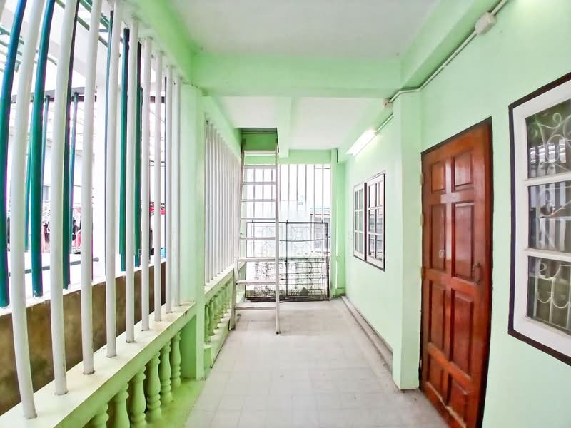 หมู่บ้านรุ่งเจริญ (Rungcharoen), Bangkok, Bang Chak, Phra Khanong, Bangkok, 7 Bedrooms, 189 sqm, Townhouse For Sale, by The Best Property แอ๊ด, 500356749 - DDproperty.com