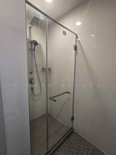 Oka Haus Sukhumvit 36, Bangkok, 3399 Rama 4 Road, Khong Tan, Khlong Toei, Bangkok, 2 Bedrooms, 50 sqm, Condo For Rent, by Sivana Estate, 500356751 - DDproperty.com