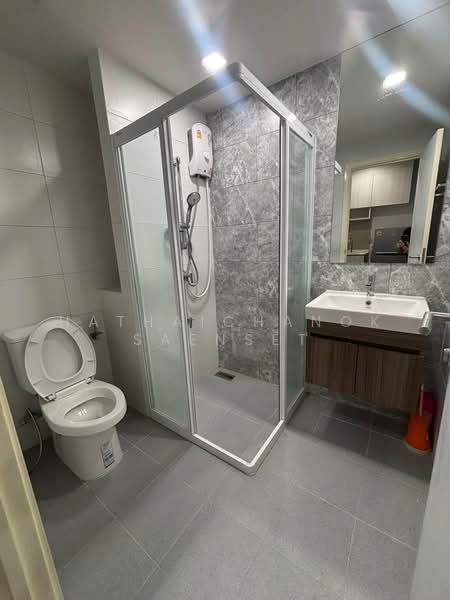 Ivory Ratchada-Ladprao, Bangkok, Soi Ratchadaphisek 32 Ratchadaphisek Road, Chan Kasem, Chatuchak, Bangkok, 1 Bedroom, 34 sqm, Condo For Rent, by Hathaichanok Saenset, 500356764 - DDproperty.com