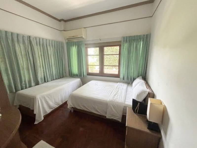 House and Land Sukhumvit 71 Pridi Banomyong 14, Bangkok, Phra Kanong Nua, Watthana, Bangkok, 4 Bedrooms, 250 sqm, Single Detached House For Sale, by Chidaphar Beawlek, 500356772 - DDproperty.com