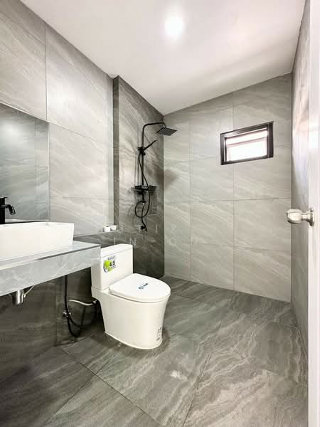 ขายบ้านเดี่ยว 3 ห้องนอน รีโนเวทใหม่ทั้งหลัง โซนถลาง ใกล้สนามบินภูเก็ต, ภูเก็ต, เชิงทะเล, ถลาง, ภูเก็ต, 100 ตร.ม., บ้านเดี่ยว ขาย, โดย Chutikarn In-On, 500356782 - DDproperty.com