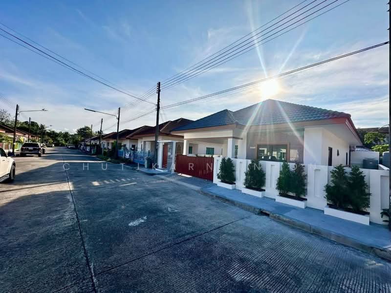 ขายบ้านเดี่ยว 3 ห้องนอน รีโนเวทใหม่ทั้งหลัง โซนถลาง ใกล้สนามบินภูเก็ต, ภูเก็ต, เชิงทะเล, ถลาง, ภูเก็ต, 100 ตร.ม., บ้านเดี่ยว ขาย, โดย Chutikarn In-On, 500356782 - DDproperty.com