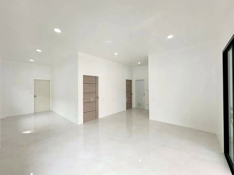 ขายบ้านเดี่ยว 3 ห้องนอน รีโนเวทใหม่ทั้งหลัง โซนถลาง ใกล้สนามบินภูเก็ต, ภูเก็ต, เชิงทะเล, ถลาง, ภูเก็ต, 100 ตร.ม., บ้านเดี่ยว ขาย, โดย Chutikarn In-On, 500356782 - DDproperty.com