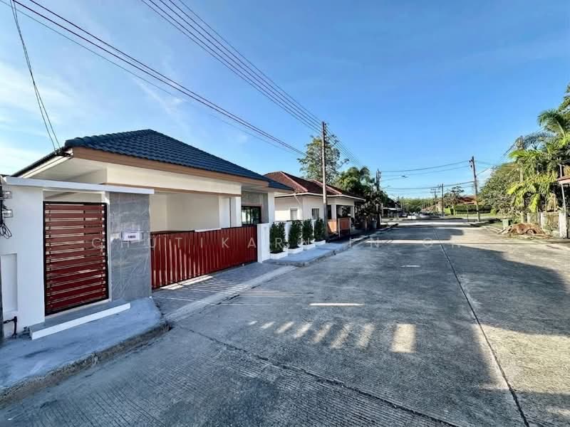 ขายบ้านเดี่ยว 3 ห้องนอน รีโนเวทใหม่ทั้งหลัง โซนถลาง ใกล้สนามบินภูเก็ต, ภูเก็ต, เชิงทะเล, ถลาง, ภูเก็ต, 100 ตร.ม., บ้านเดี่ยว ขาย, โดย Chutikarn In-On, 500356782 - DDproperty.com