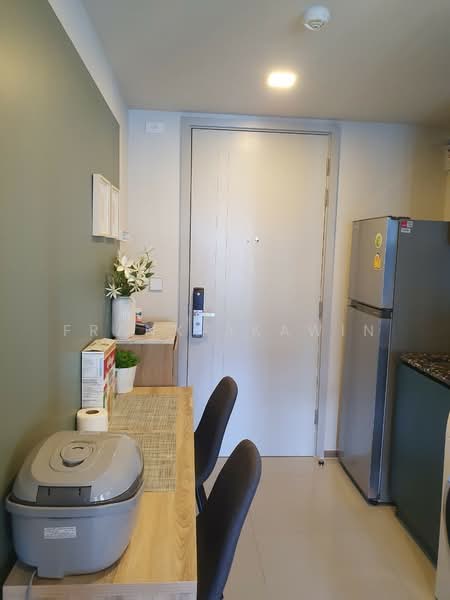 The Base Sukhumvit 50, Bangkok, Soi Roem Charoen 1, Sukhumvit 50 Road, Phra Kanong, Khlong Toei, Bangkok, 1 Bedroom, 26 sqm, Condo For Rent, by Frank Akawin, 500356788 - DDproperty.com