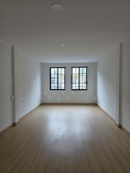 ซอย ประชาอุทิศ 87, Bangkok, Thung Khru, Bangkok, , 220 sqm, Shophouse For Sale, by พเนตร มหามิตรานนท์, 500356796 - DDproperty.com