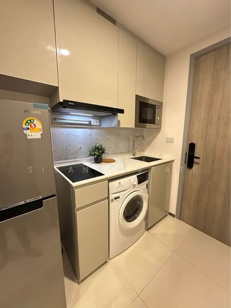 SOHO Bangkok Ratchada, Bangkok, 74 Pracha Rat Bamphen Rd, Huai Khwang, Bangkok, Studio, 26 sqm, Condo For Rent, by Sivana Estate, 500356800 - DDproperty.com