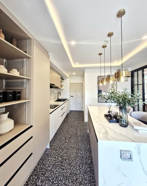 Fifty Fifth Tower, Bangkok, 84 Soi Sukhumvit 55, Sukhumvit Road, Khlong Tan Nua, Watthana, Bangkok, 4 Bedrooms, 164 sqm, Condo For Sale, by Kla Chinworapanya, 500356810 - DDproperty.com
