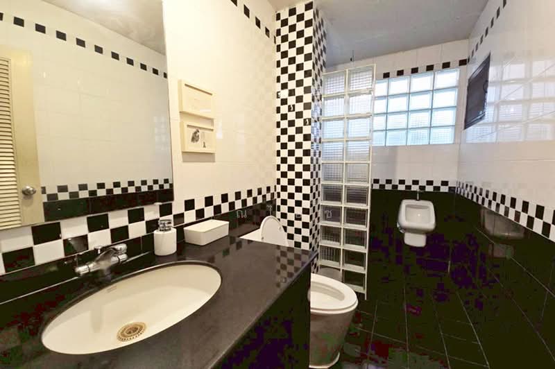 ซอยโชคชัย 4, Bangkok, Lat Phrao, Bangkok, 3 Bedrooms, 150 sqm, Single Detached House For Sale, by คุณไอซ์, 500356829 - DDproperty.com