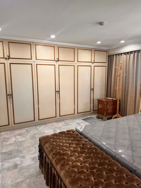 Fairview Tower, Bangkok, 40 Soi Sukhumvit 18, Khlong Toei, Bangkok, 3 Bedrooms, 257 sqm, Condo For Rent, by Phoom Imruangsri, 500356849 - DDproperty.com