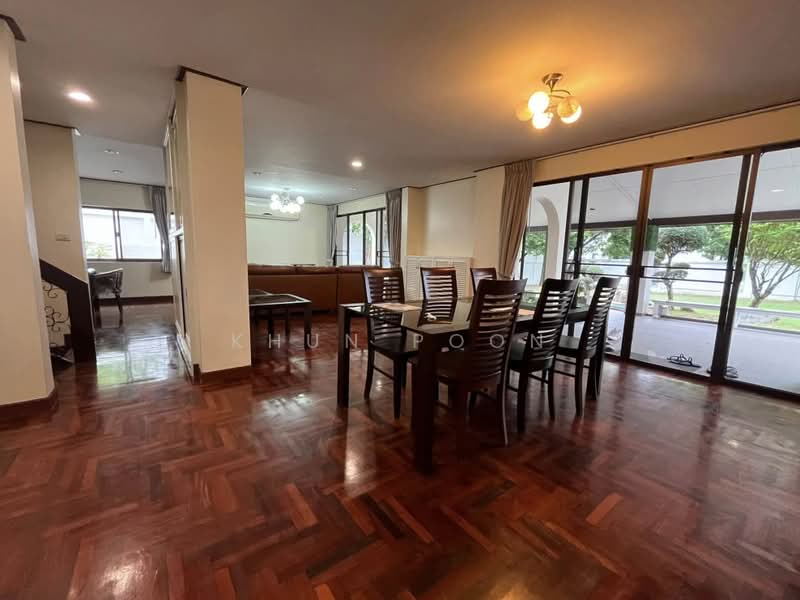 Panya Pattanakarn Village, Bangkok, Soi Phatthanakarn 30, Suan Luang, Bangkok, 5 Bedrooms, 350 sqm, Single Detached House For Rent, by Khun Poon, 500356884 - DDproperty.com