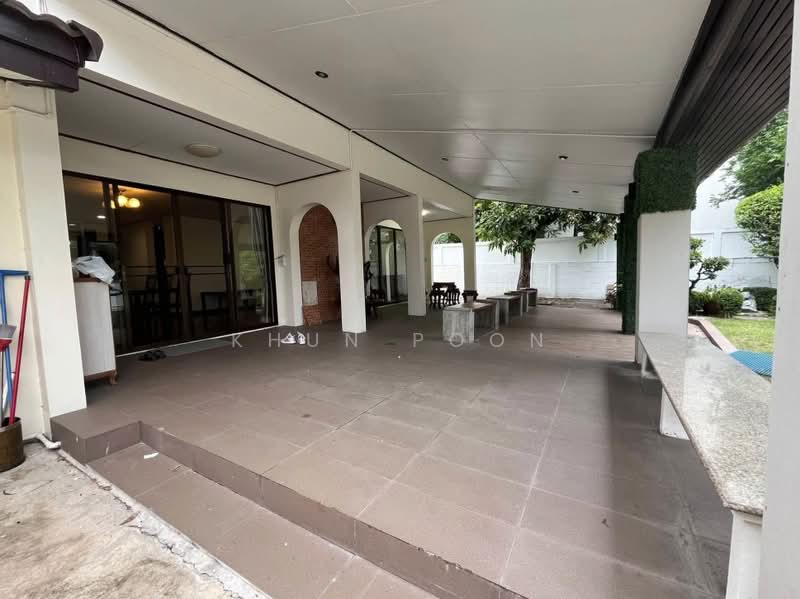 Panya Pattanakarn Village, Bangkok, Soi Phatthanakarn 30, Suan Luang, Bangkok, 5 Bedrooms, 350 sqm, Single Detached House For Rent, by Khun Poon, 500356884 - DDproperty.com