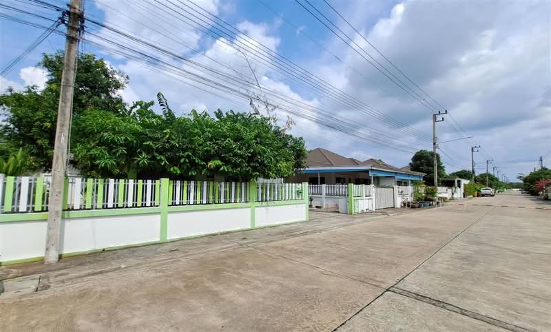 บ้านธรรมชาติ รังสิต-คลอง 7 (Baan Thammachad Rangsit-Klong 7), Pathum Thani, ถนนรังสิต-นครนายก, Lam Phak Kut, Thanyaburi, Pathum Thani, 3 Bedrooms, 200 sqm, Single Detached House For Sale, by คุณ ชยุฒ เมตตาไพจิตร (ปั๊ก), 500356887 - DDproperty.com