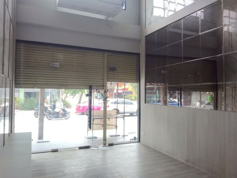 อาคารพาณิชย์ 3.5 ชั้น 23 ตร.ว. อาคารพาณิชย์ ใกล้โรงพยาบาลสัตว์โชคชัย4 ซอยโชคชัย4 ซอย14, Bangkok, ถนนโชคชัย4, Lat Phrao, Bangkok, , 150 sqm, Shophouse For Sale, by คุณ รตนพร ตะโส (มาย), 500356906 - DDproperty.com