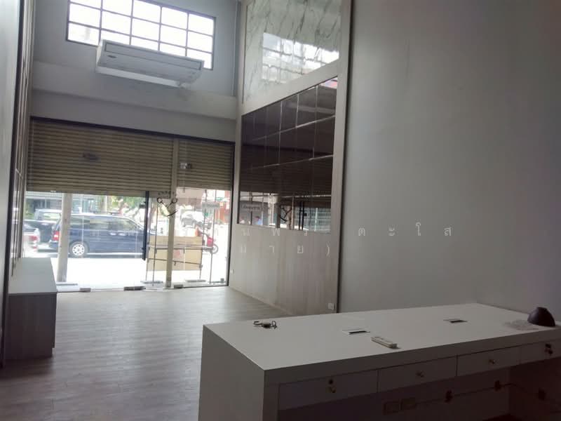 อาคารพาณิชย์ 3.5 ชั้น 23 ตร.ว. อาคารพาณิชย์ ใกล้โรงพยาบาลสัตว์โชคชัย4 ซอยโชคชัย4 ซอย14, Bangkok, ถนนโชคชัย4, Lat Phrao, Bangkok, , 150 sqm, Shophouse For Sale, by คุณ รตนพร ตะโส (มาย), 500356906 - DDproperty.com