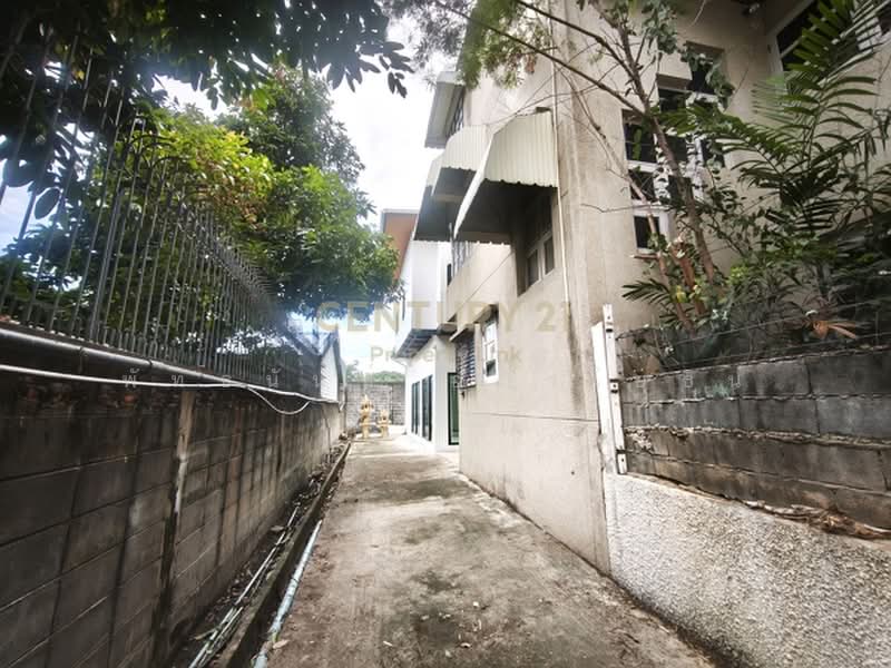 ทรัพย์สินให้เช่าแปลงใหญ่ใจกลางเมืองชั้นใน (Rare Item), Bangkok, Phaya Thai, Bangkok, 4 Bedrooms, 140 sqm, Single Detached House For Rent, by Pattanan Apirayothin, 500356910 - DDproperty.com