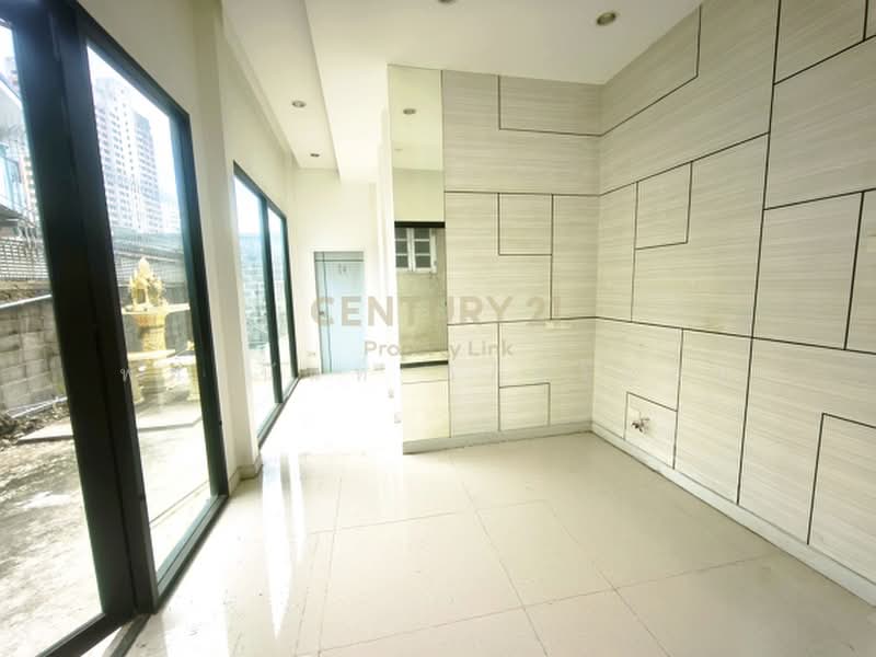 ทรัพย์สินให้เช่าแปลงใหญ่ใจกลางเมืองชั้นใน (Rare Item), Bangkok, Phaya Thai, Bangkok, 4 Bedrooms, 140 sqm, Single Detached House For Rent, by Pattanan Apirayothin, 500356910 - DDproperty.com