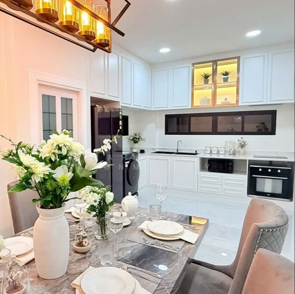 หมู่บ้านพัทยาทรอปิคอล 2, Chon Buri (Pattaya), Nong Pru, Bang Lamung (Pattaya), Chon Buri (Pattaya), 3 Bedrooms, 304 sqm, Single Detached House For Sale, by Nahathai Boonmachay, 500356915 - DDproperty.com