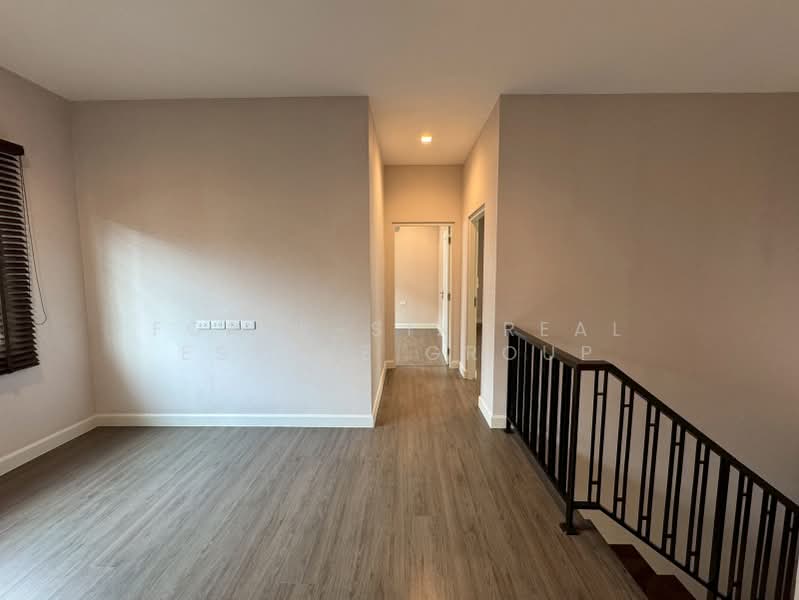 Bangkok Boulevard Sathorn-Pinklao 2, Nonthaburi, Bang Kruai-Chong Thanom Road, Mahasawat, Bang Kruai, Nonthaburi, 4 Bedrooms, 250 sqm, Single Detached House For Rent, by Forty-Six Real Estate Group, 500356921 - DDproperty.com