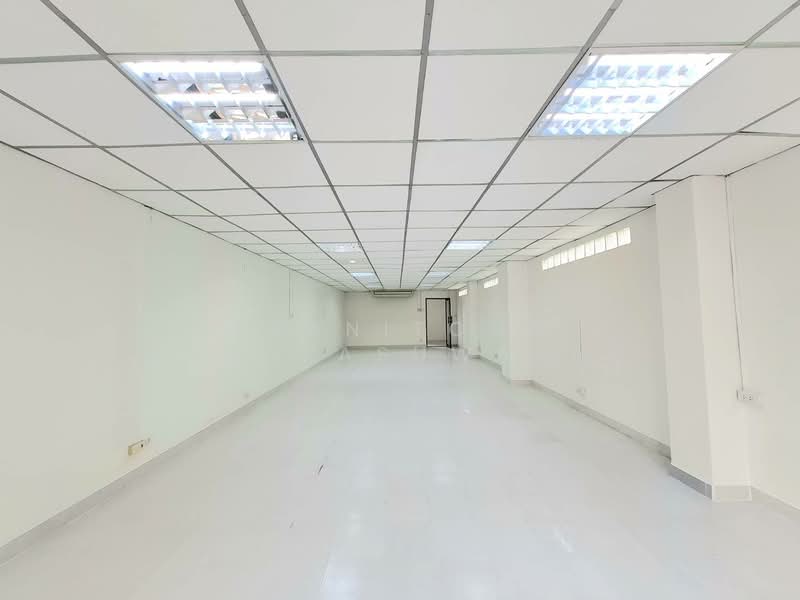 HO31584 โฮมออฟฟิศ หมู่บ้านเสรี, Bangkok, Suan Luang, Suan Luang, Bangkok, , 508 sqm, Business For Rent, by Thanitcha Kangkasuwanno, 500356941 - DDproperty.com