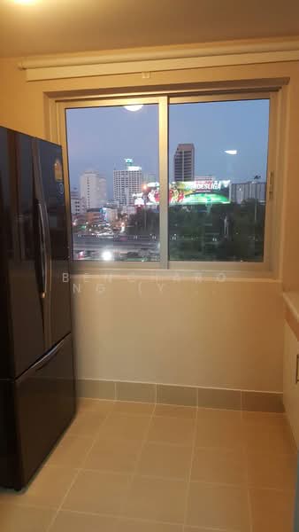 Supalai Park Ekkamai-Thonglor, Bangkok, Petchaburi Road, Bang Kapi, Huai Khwang, Bangkok, 2 Bedrooms, 72 sqm, Condo For Rent, by Bencharong (Yok) Treerat-a-na-wat, 500356947 - DDproperty.com