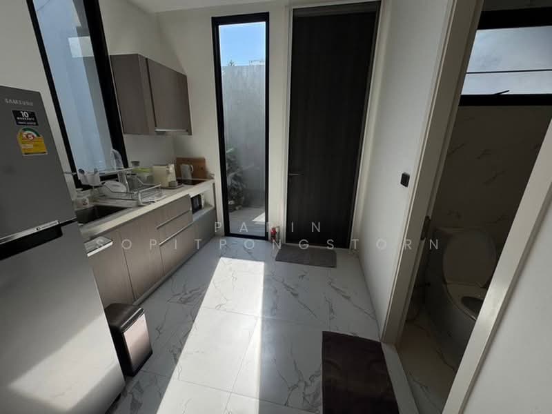 Signature Urban L, Bangkok, 55 Rama 9 Road, Suan Luang, Bangkok, 3 Bedrooms, 250 sqm, Townhouse For Sale, by Parin Sopitpongstorn, 500356954 - DDproperty.com
