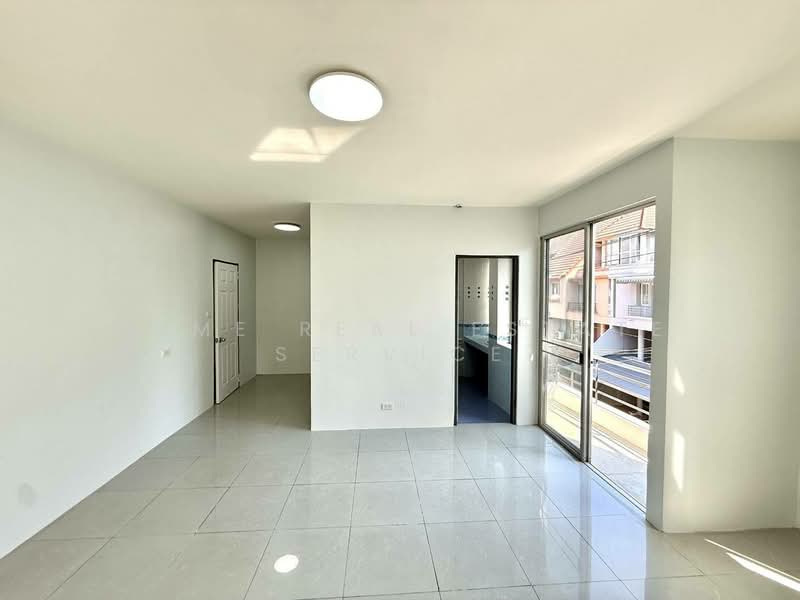 สินธานี ลาดพร้าว 80, Bangkok, Wang Thonglang, Bangkok, , 107 sqm, Shophouse For Sale, by HOME Real Estate Service, 500356968 - DDproperty.com