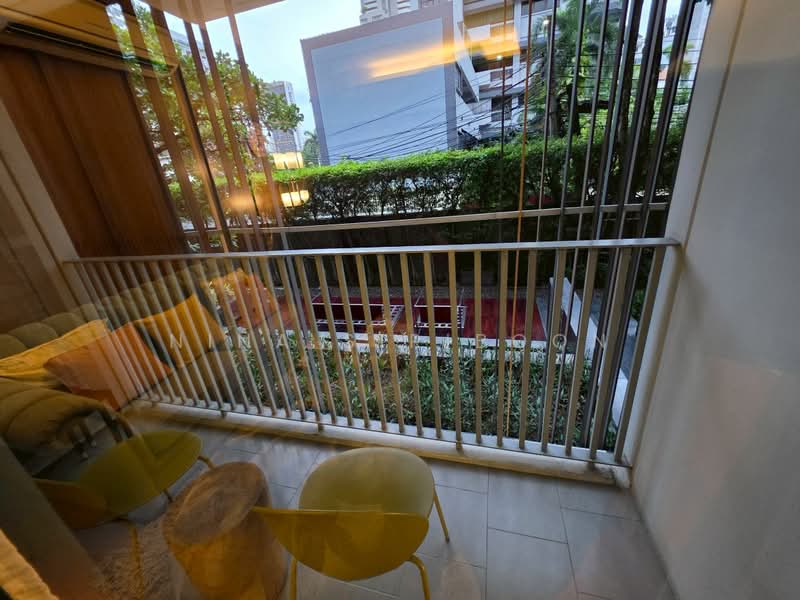 Via 31, Bangkok, Soi Sukhumvit 31, Khlong Tan Nua, Watthana, Bangkok, 2 Bedrooms, 72 sqm, Condo For Rent, by NINA SIRIBOON, 500356977 - DDproperty.com