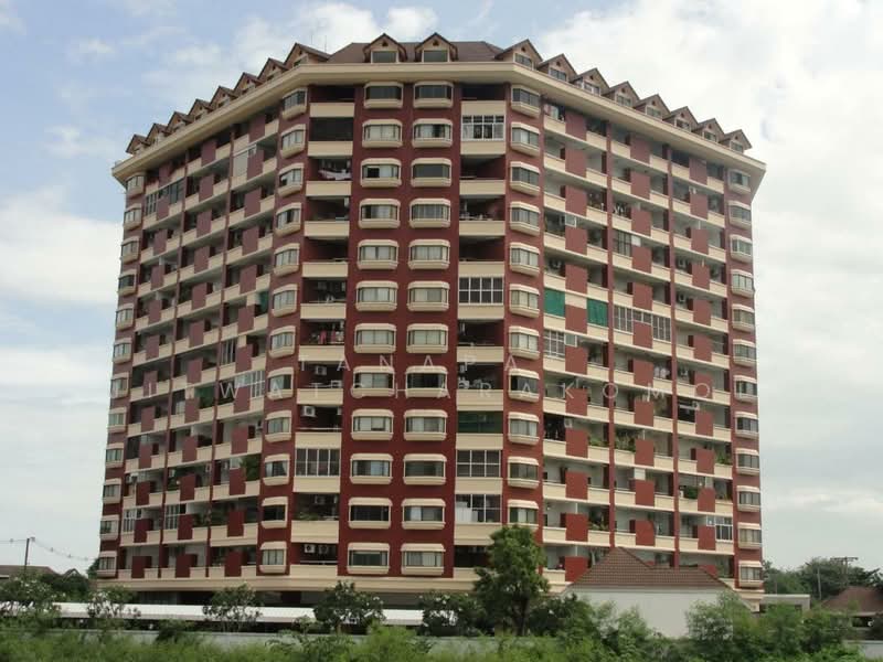 Country Complex Bangna, Bangkok, Sanpawut Road, Bang Na, Bangkok, 2 Bedrooms, 71 sqm, Condo For Rent, by Tanapat Jitwatcharakomol, 500357071 - DDproperty.com