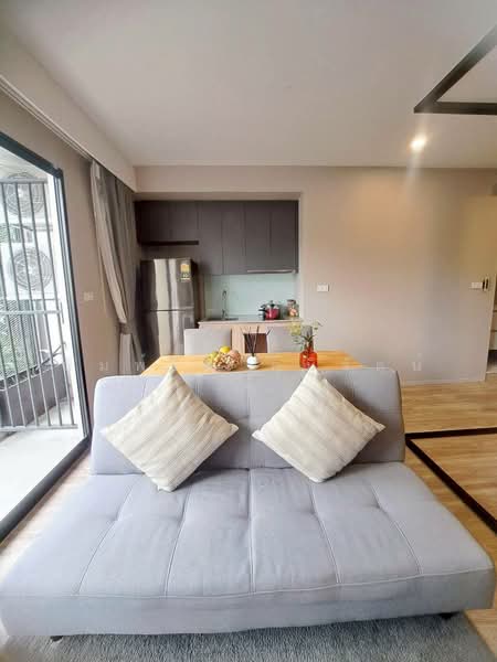 Blossom Condo @ Sathorn-Charoenrat, Bangkok, Charoen Rat Road, Thung Wat Don, Sathon, Bangkok, 1 Bedroom, 31 sqm, Condo For Sale, by พิมพ์ใจ ภูมิรัตน์, 500357087 - DDproperty.com