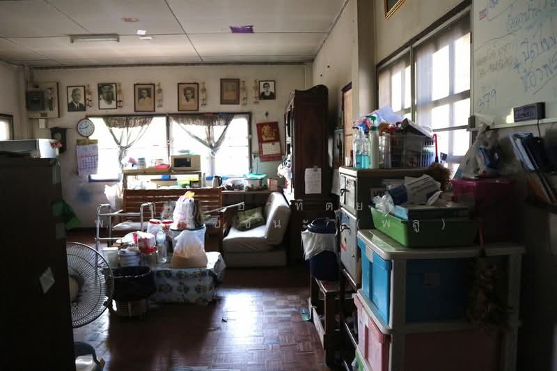 ที่ดิน + บ้าน 1 ชั้น 193 ตร.ว. ที่ดิน + บ้าน ใกล้วัดคู้บอน แยกคู้บอน ซอยคู้บอน31 แยก2, Bangkok, ถนนรามอินทรา, Ram Inthra, Khan Na Yao, Bangkok, 5 Bedrooms, 300 sqm, Single Detached House For Sale, by คุณ อาทิตยา พรมชัยชนะ (พลู), 500357094 - DDproperty.com
