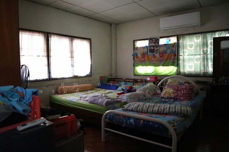 ที่ดิน + บ้าน 1 ชั้น 193 ตร.ว. ที่ดิน + บ้าน ใกล้วัดคู้บอน แยกคู้บอน ซอยคู้บอน31 แยก2, Bangkok, ถนนรามอินทรา, Ram Inthra, Khan Na Yao, Bangkok, 5 Bedrooms, 300 sqm, Single Detached House For Sale, by คุณ อาทิตยา พรมชัยชนะ (พลู), 500357094 - DDproperty.com