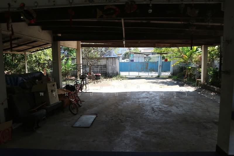 ที่ดิน + บ้าน 1 ชั้น 193 ตร.ว. ที่ดิน + บ้าน ใกล้วัดคู้บอน แยกคู้บอน ซอยคู้บอน31 แยก2, กรุงเทพ, ถนนรามอินทรา, รามอินทรา, คันนายาว, กรุงเทพ, 300 ตร.ม., บ้านเดี่ยว ขาย, โดย คุณ อาทิตยา พรมชัยชนะ (พลู), 500357094 - DDproperty.com