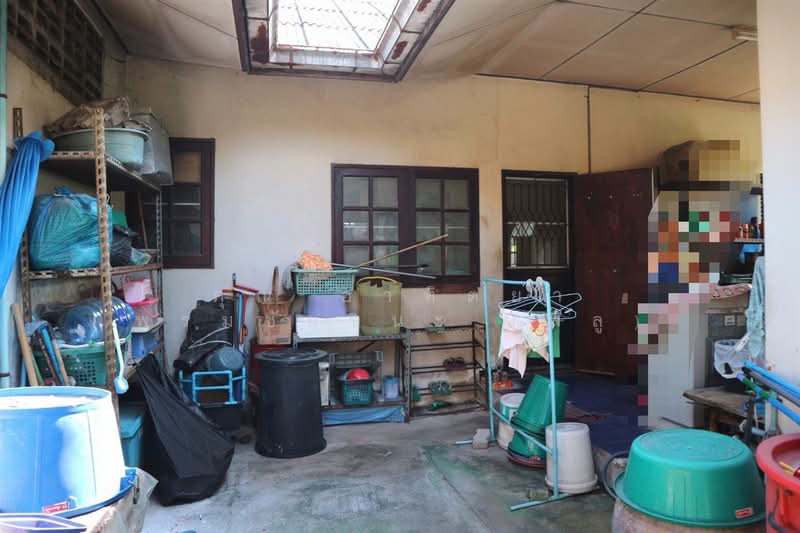 ที่ดิน + บ้าน 1 ชั้น 193 ตร.ว. ที่ดิน + บ้าน ใกล้วัดคู้บอน แยกคู้บอน ซอยคู้บอน31 แยก2, กรุงเทพ, ถนนรามอินทรา, รามอินทรา, คันนายาว, กรุงเทพ, 300 ตร.ม., บ้านเดี่ยว ขาย, โดย คุณ อาทิตยา พรมชัยชนะ (พลู), 500357094 - DDproperty.com