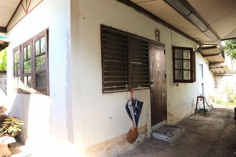 ที่ดิน + บ้าน 1 ชั้น 193 ตร.ว. ที่ดิน + บ้าน ใกล้วัดคู้บอน แยกคู้บอน ซอยคู้บอน31 แยก2, กรุงเทพ, ถนนรามอินทรา, รามอินทรา, คันนายาว, กรุงเทพ, 300 ตร.ม., บ้านเดี่ยว ขาย, โดย คุณ อาทิตยา พรมชัยชนะ (พลู), 500357094 - DDproperty.com