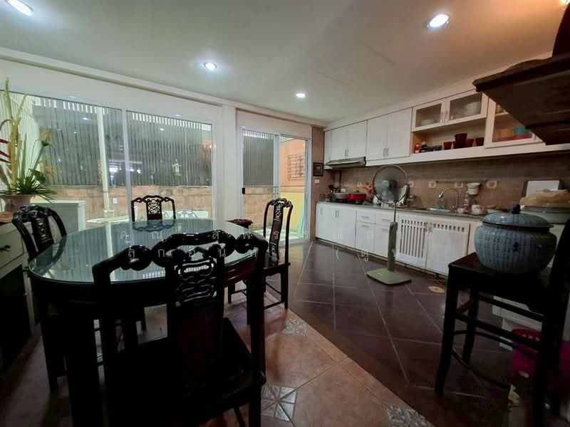 สำราญสุข ซอยแจ้งวัฒนะ-ปากเกร็ด18/1, Nonthaburi, ถนนแจ้งวัฒนะ, Pak Kret, Nonthaburi, 2 Bedrooms, 100 sqm, Townhouse For Sale, by คุณ สุพรรณิการ์ ลูกอินทร์ (ตูน), 500357159 - DDproperty.com