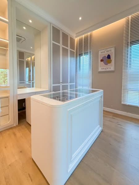 Narinsiri Rama 9-Krungthep Kreetha, Bangkok, Saphan Sung, Bangkok, 4 Bedrooms, 330 sqm, Single Detached House For Rent, by Princeton Estate Co.,Ltd., 500357184 - DDproperty.com